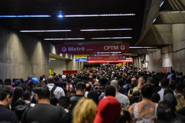 Saiba como denunciar casos de assédio em metrôs nas principais capitais