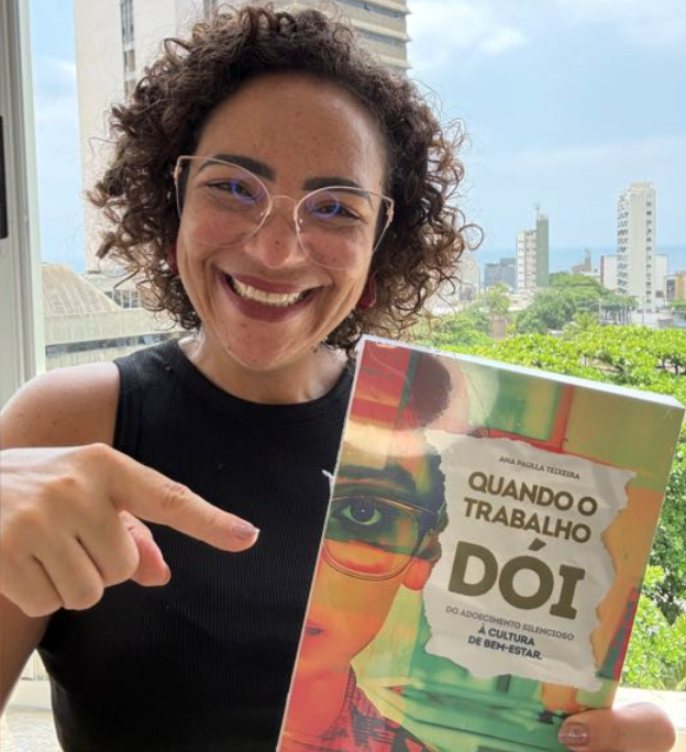 Ana Paulla Teixeira, autora do livro