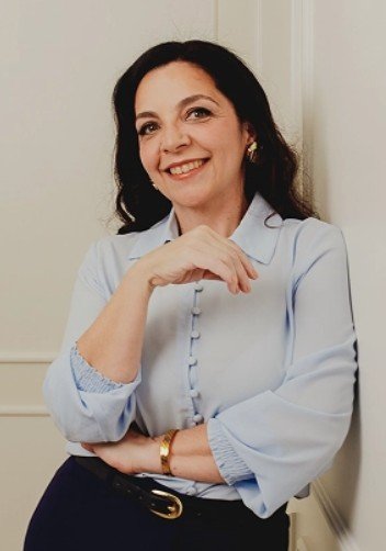 Dra. Priscila Arraes Reino